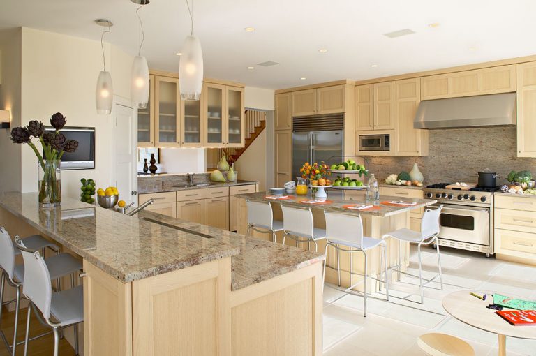 Design inspiration: white granite kitchen island