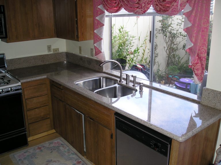 Granite kitchen countertop installation