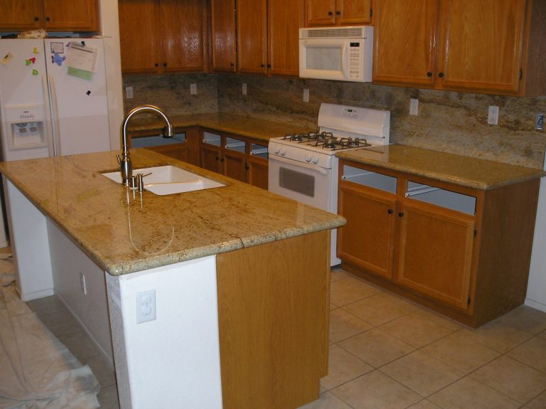 Granite kitchen island and perimeter