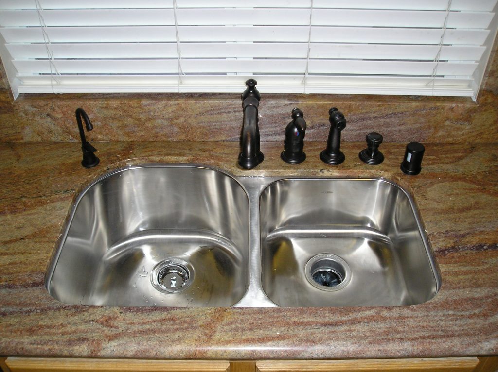 Granite countertops san diego with a full backsplash