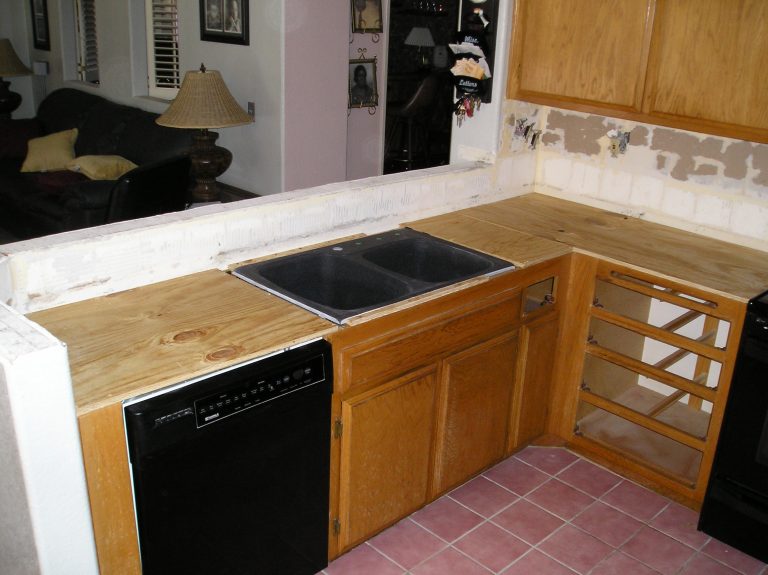 Granite countertops with a full backsplash