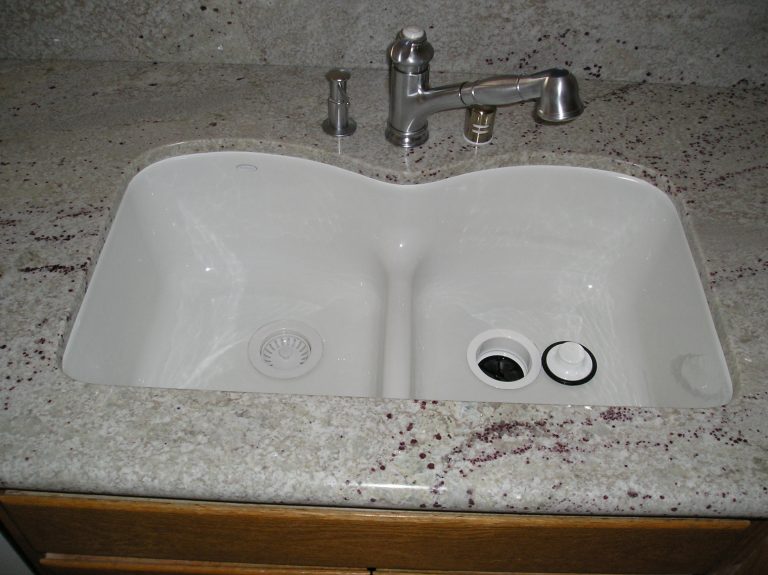 Granite kitchen countertops from our countertop gallery