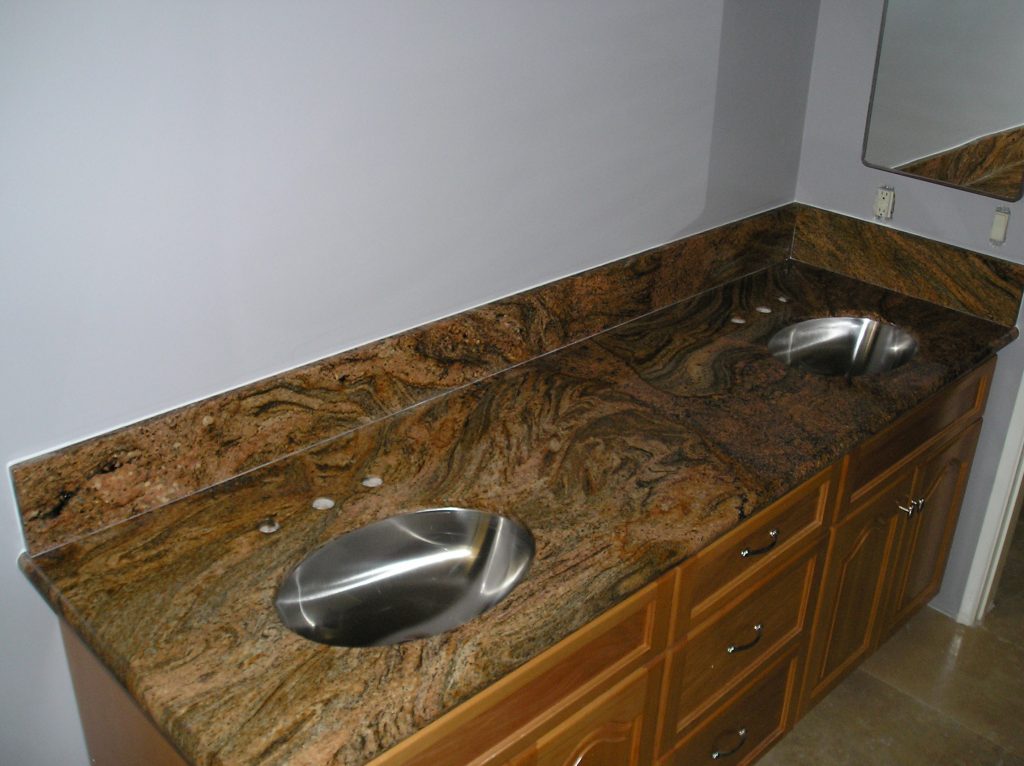 Granite countertops Van Nuys on a kitchen island and perimeter