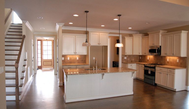 Design inspiration: white granite kitchen island